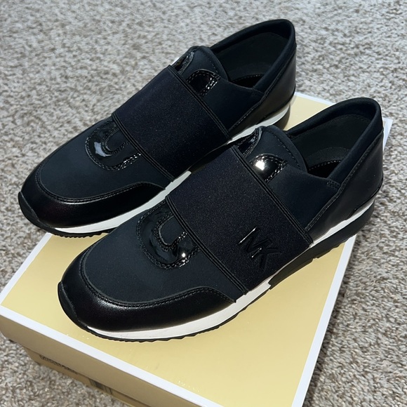 Michael Kors Sneakers (SOLD) - Picture 2 of 8